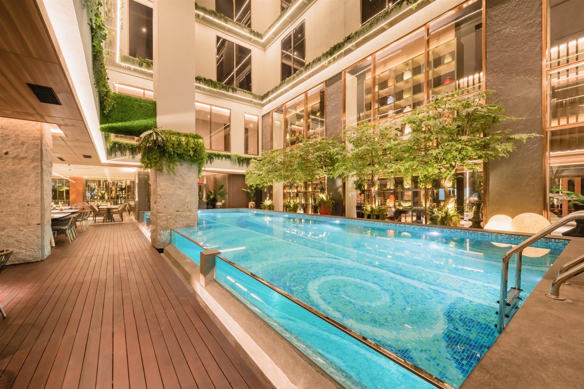 Ashley Tanah Abang Hotel 4*