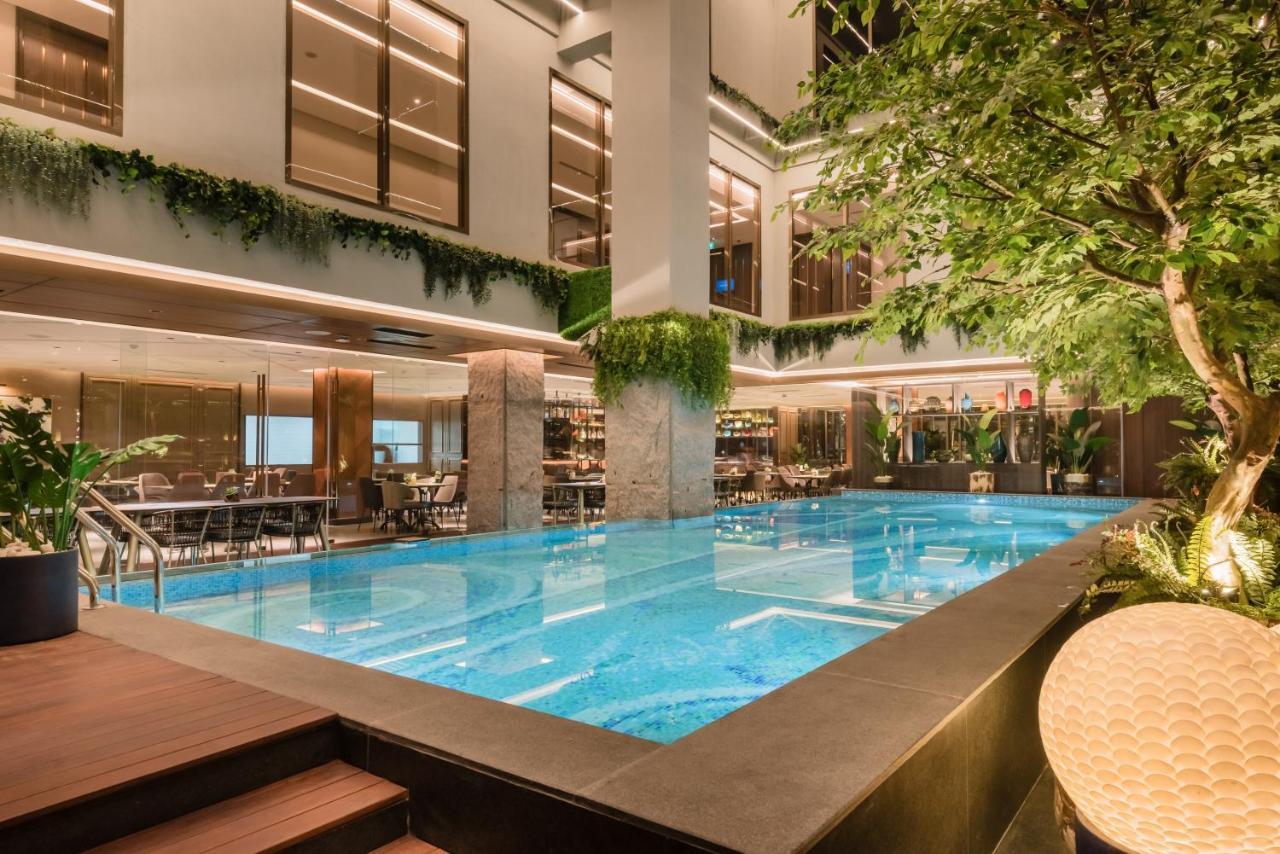 Ashley Tanah Abang Hotel 4*